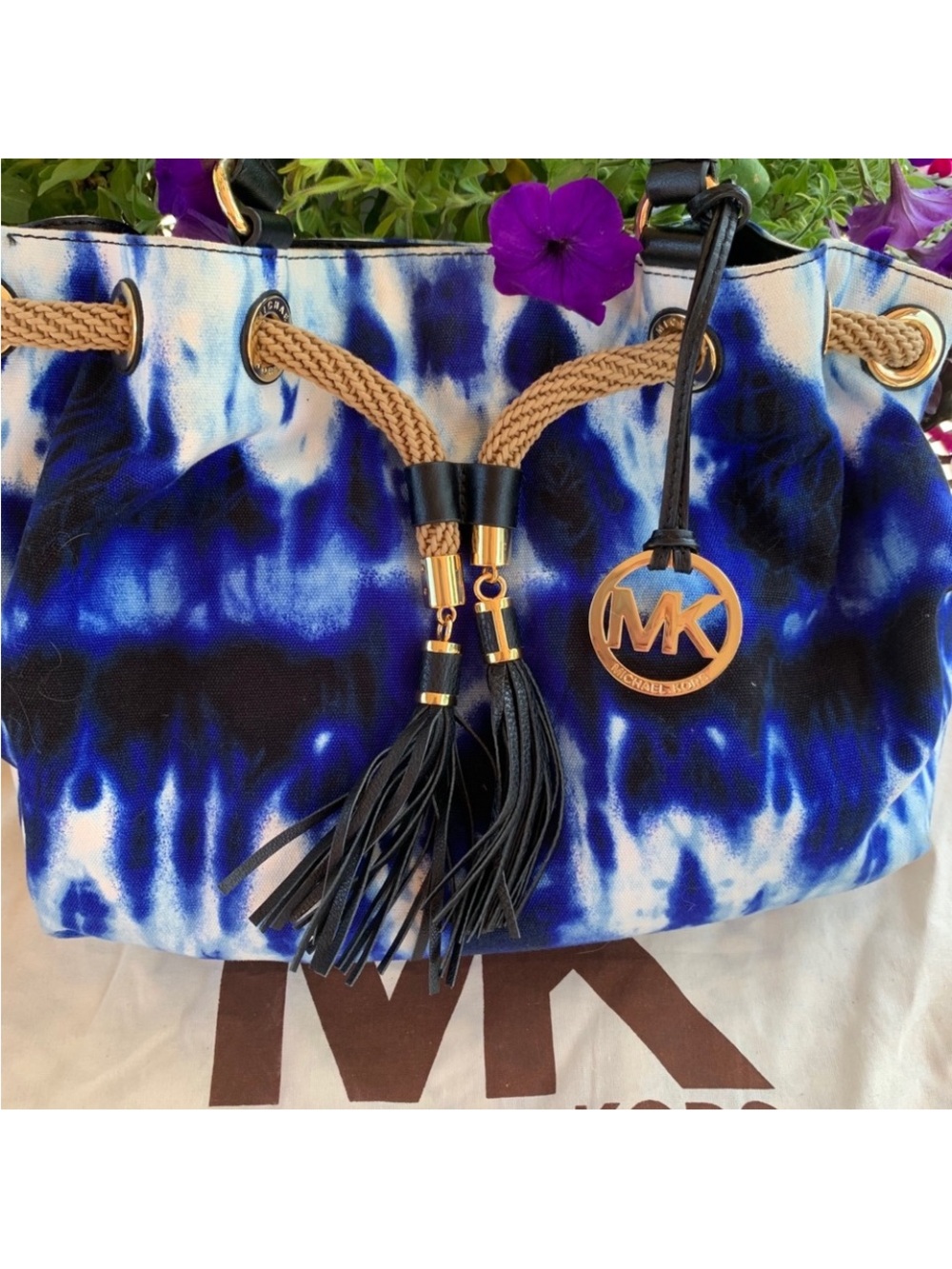 Michael Kors Blue and White Tie-Dye with Gold Accents - Picture 4 of 7